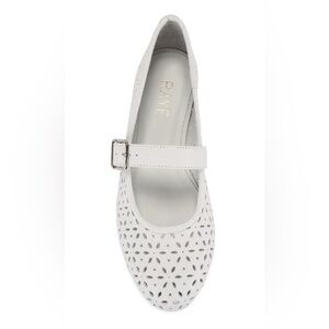 RAYE Kyra Flat white size 7.5